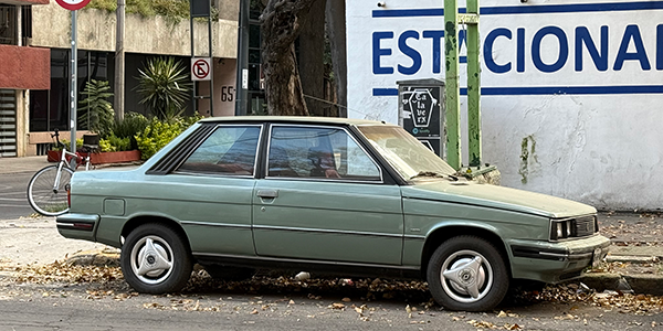 Renault 9